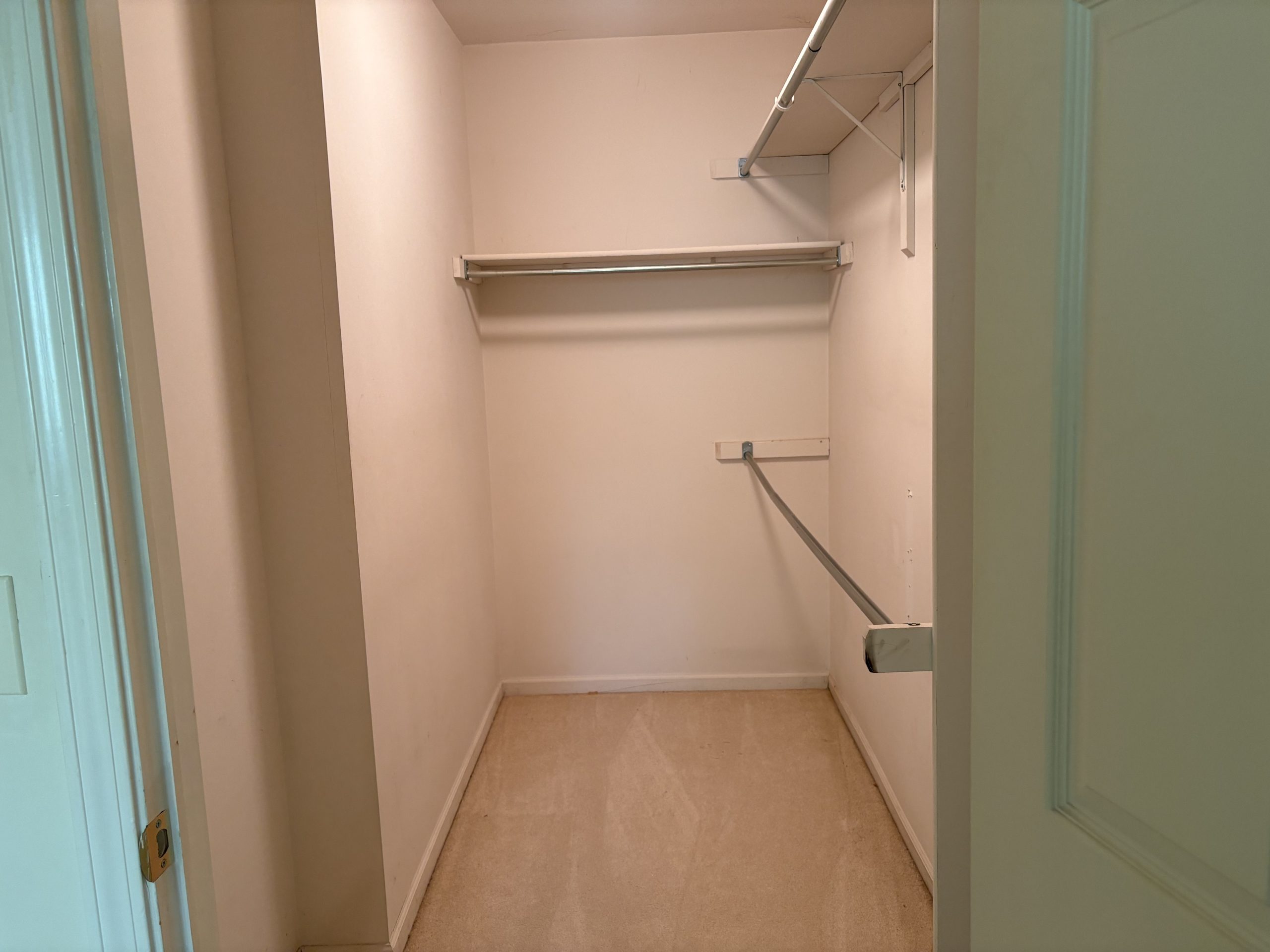 Empty closet estate liquidation