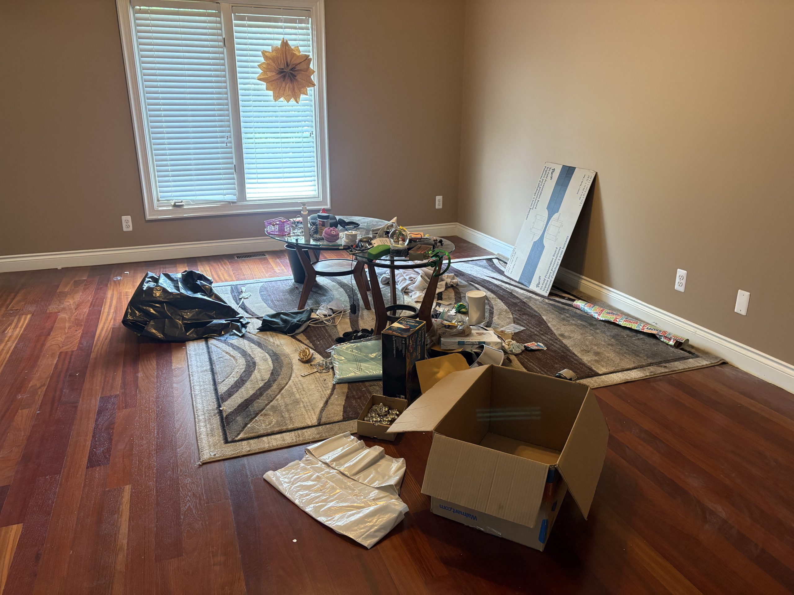 Custom area rugs, housewares estate donation