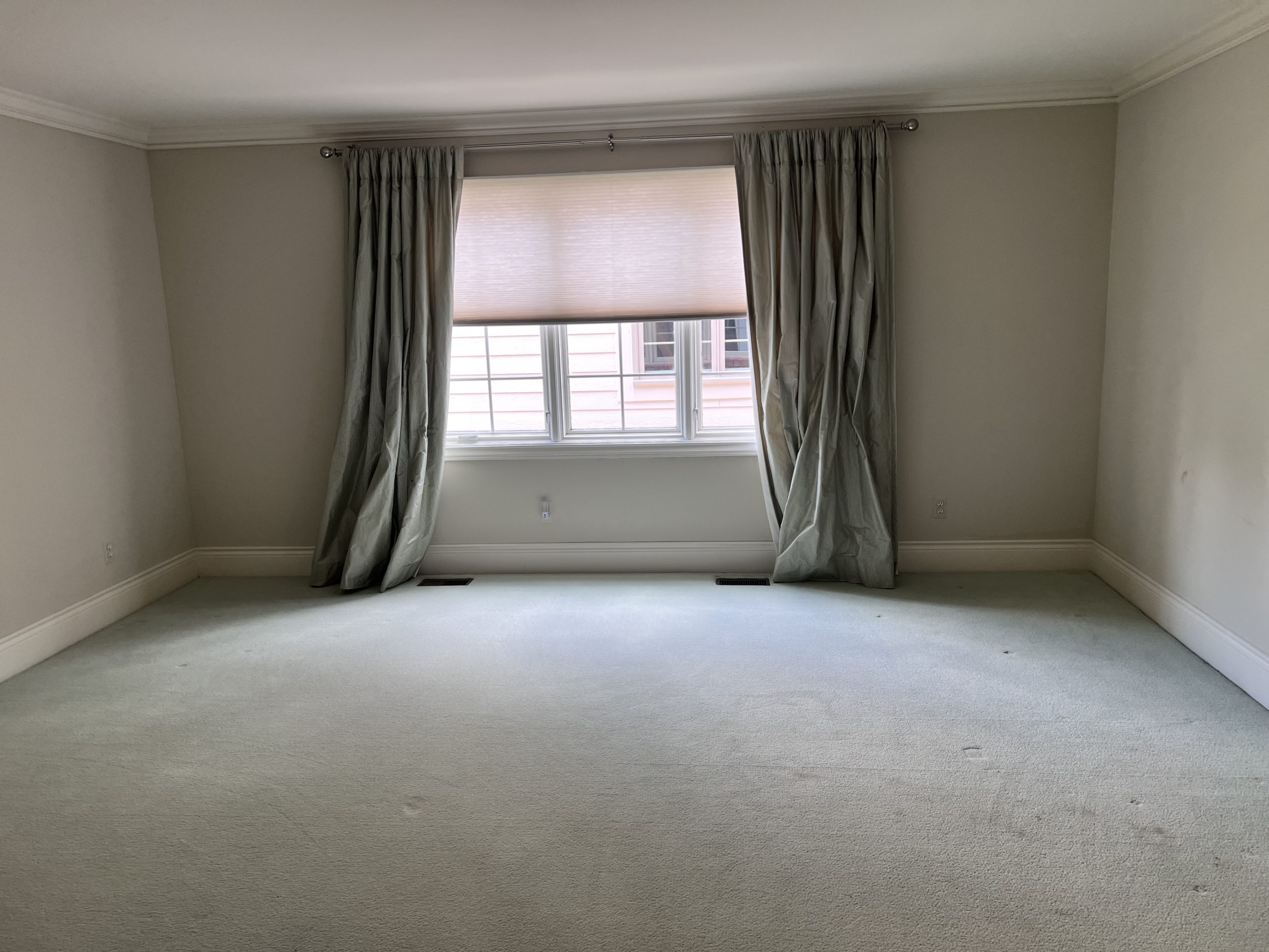 children's bedroom estate sale