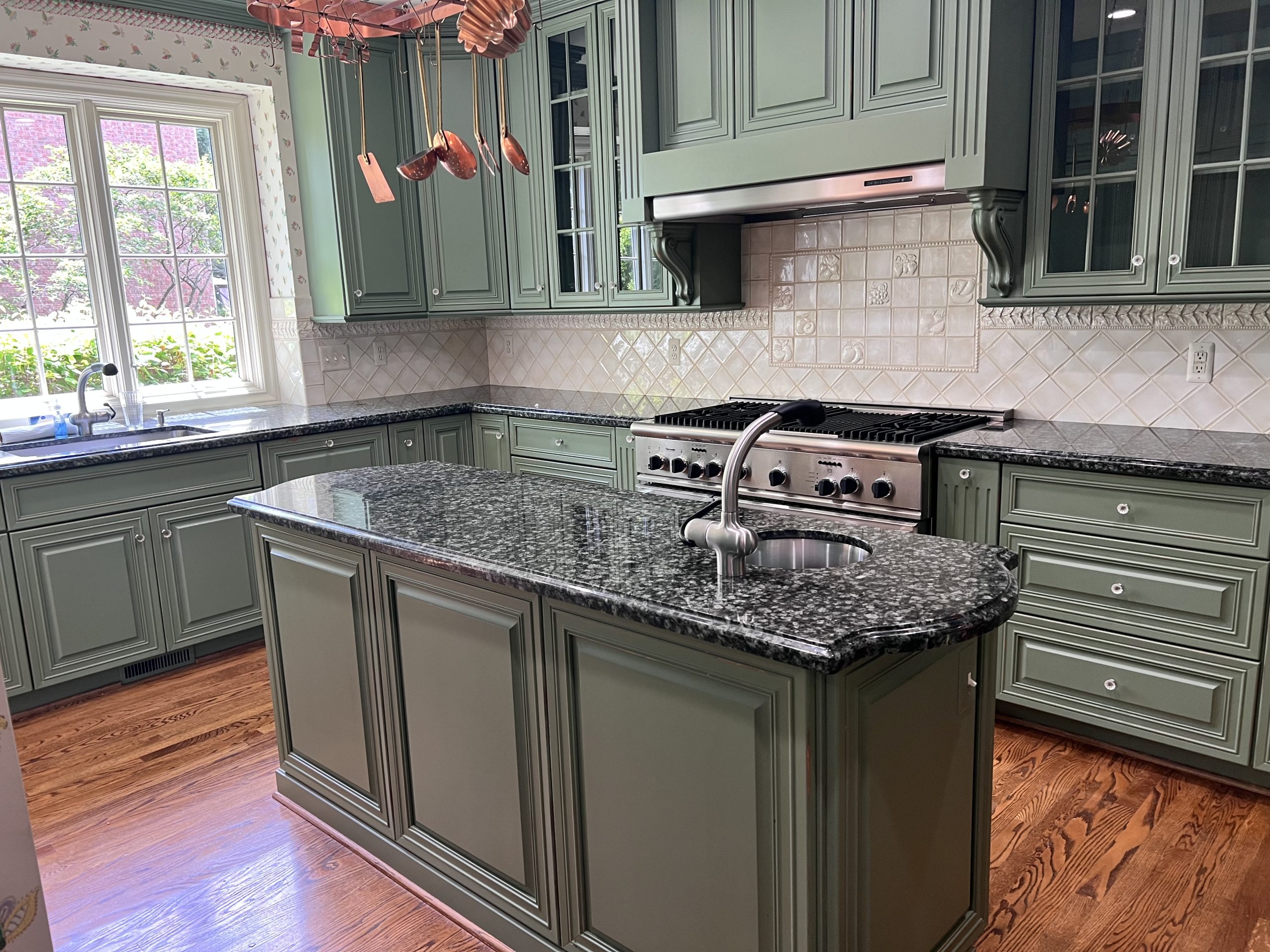 empty kitchen after estate liquidation