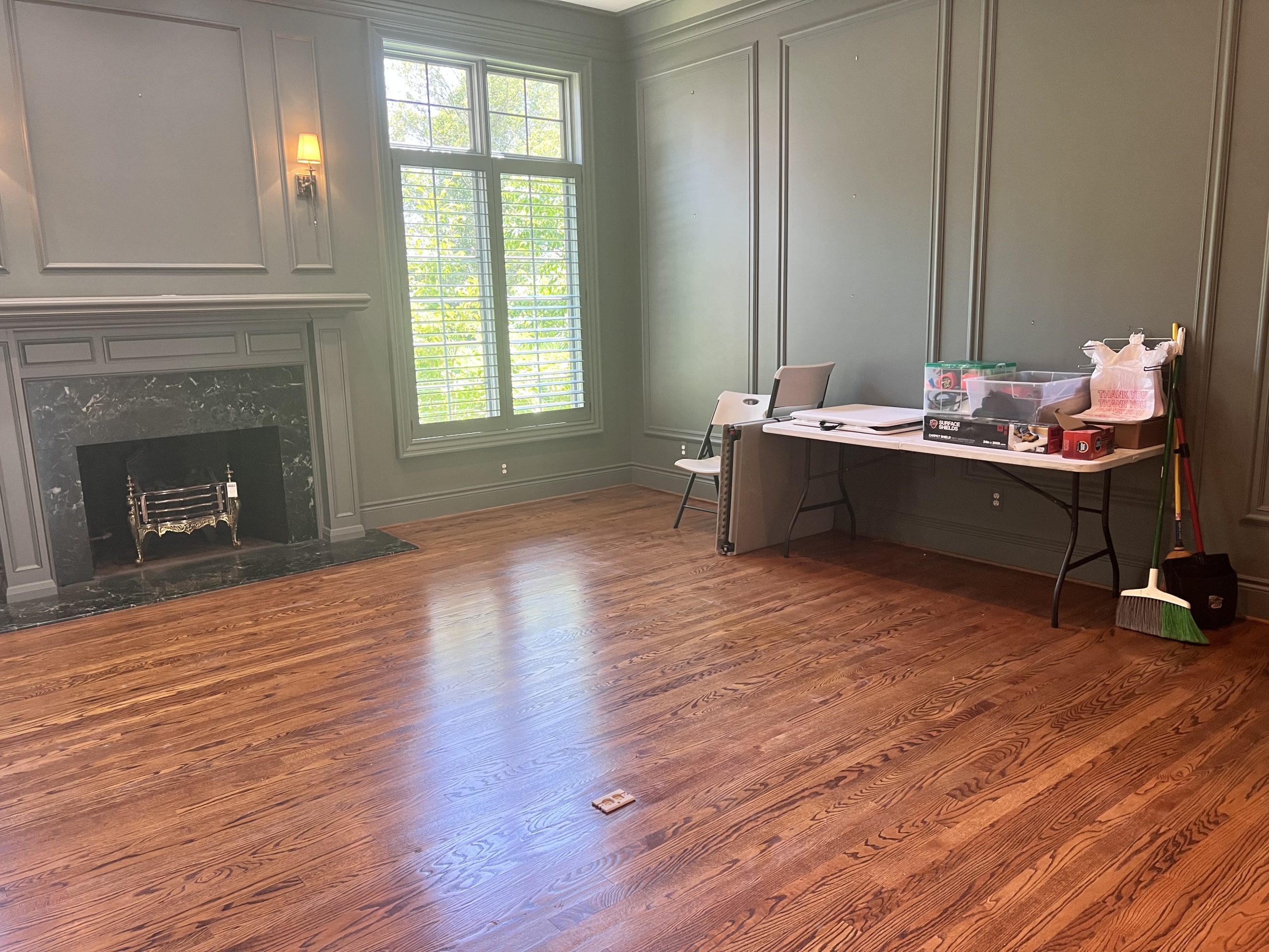 Empty living room after Donation and Clean Out