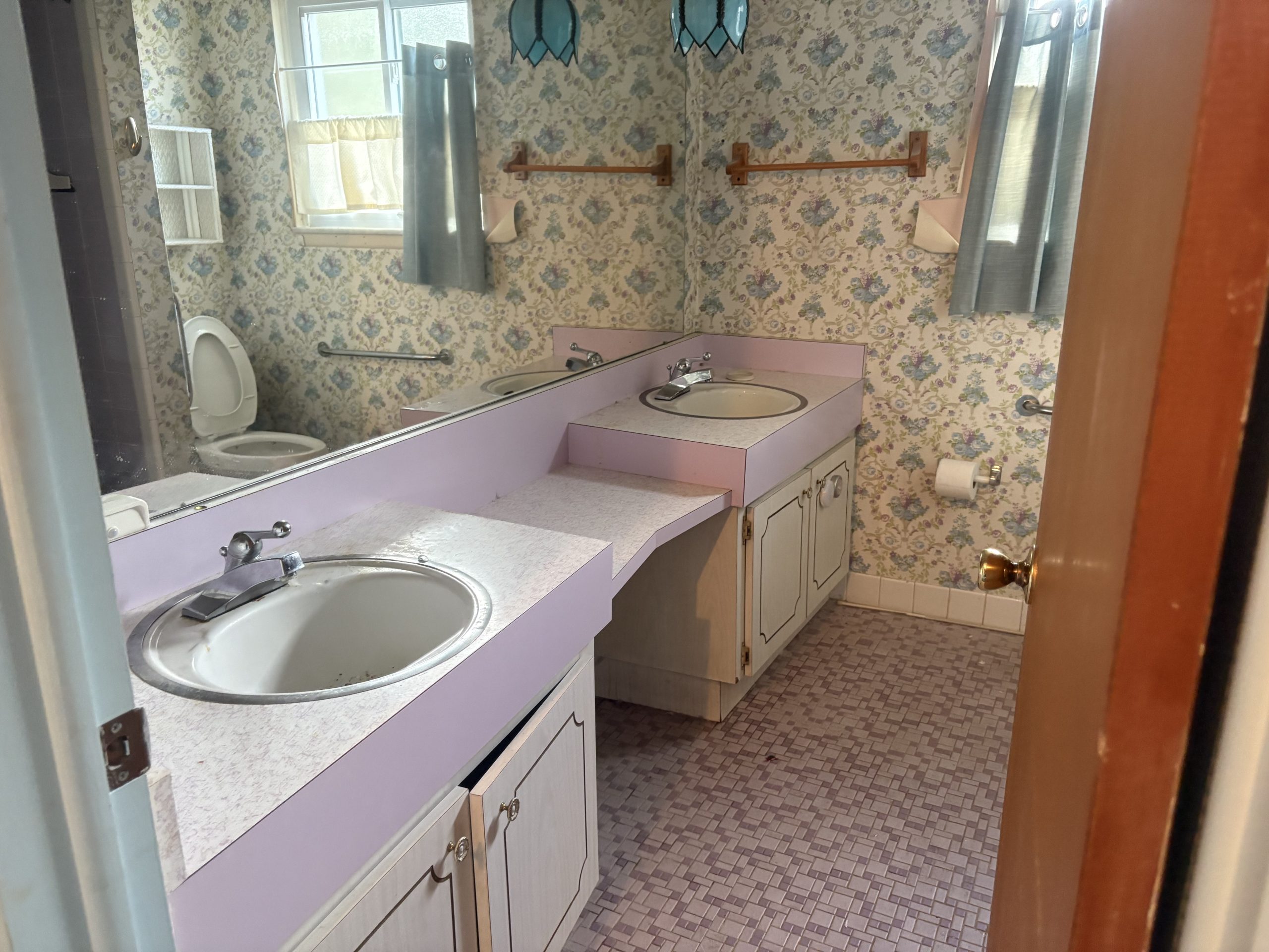 empty bathroom