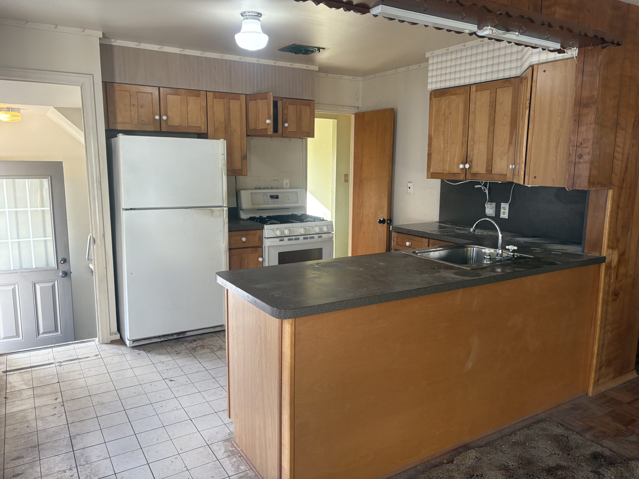 cleaned out kitchen