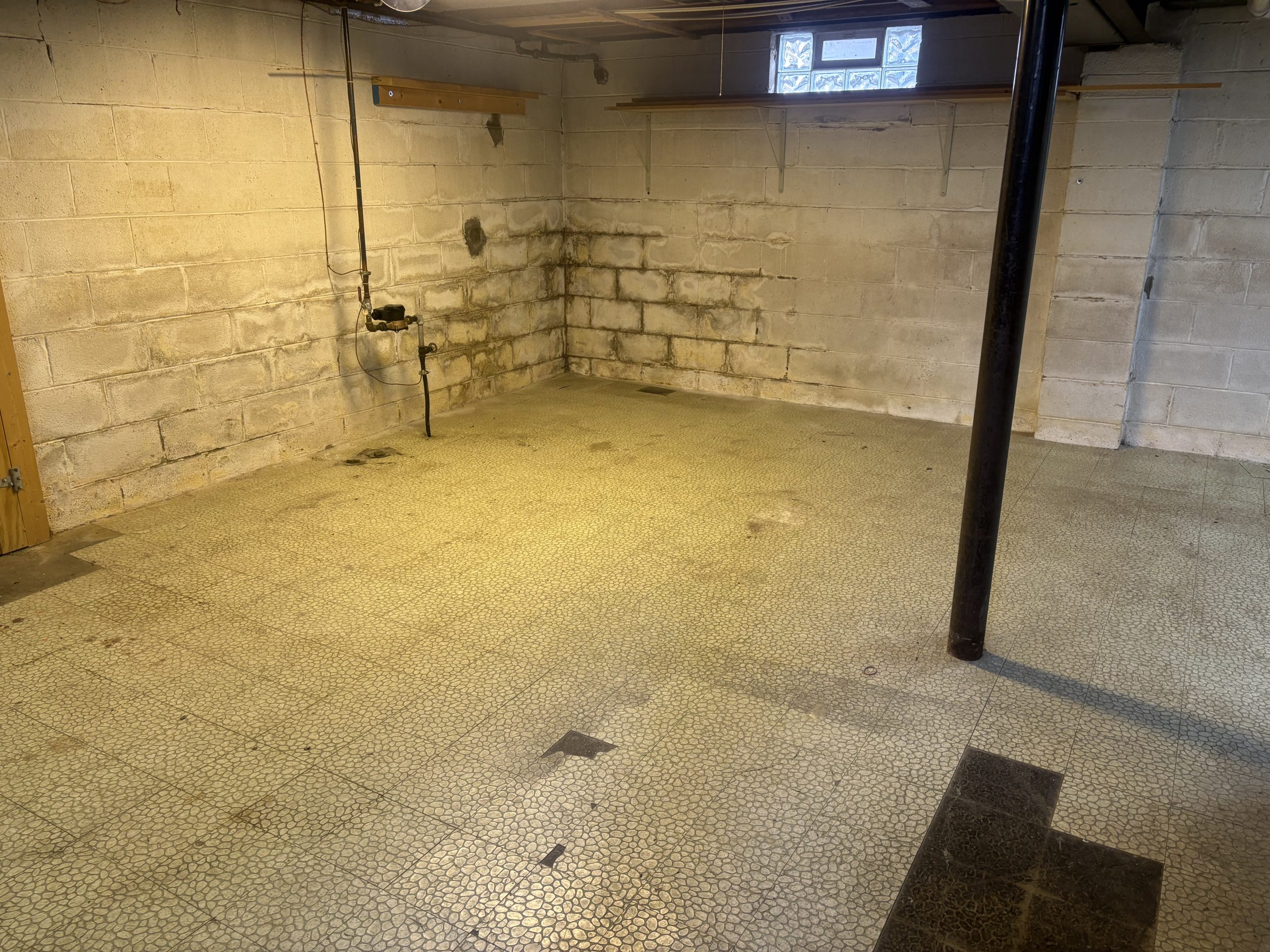 basement no junk